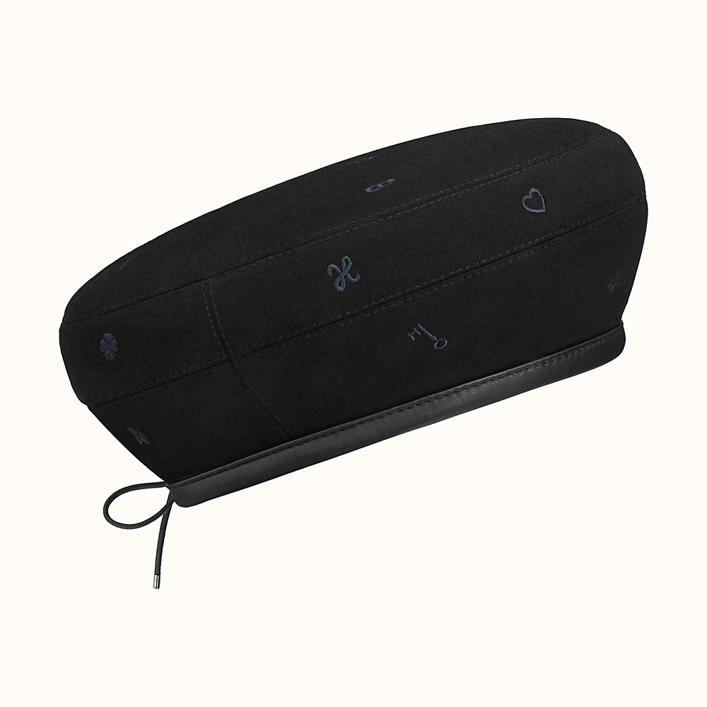 Béret SaintHonoré Charms Hermès France